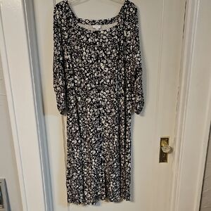 J. Jill Black and White FLORAL 3/4 Sleeve Button Down Sundress. Size 2X